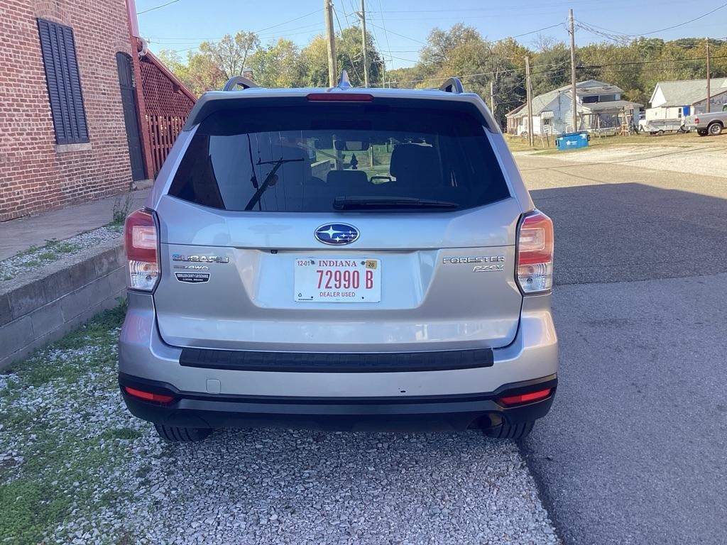Subaru Forester 2.5i Premium PZEV CVT 2017