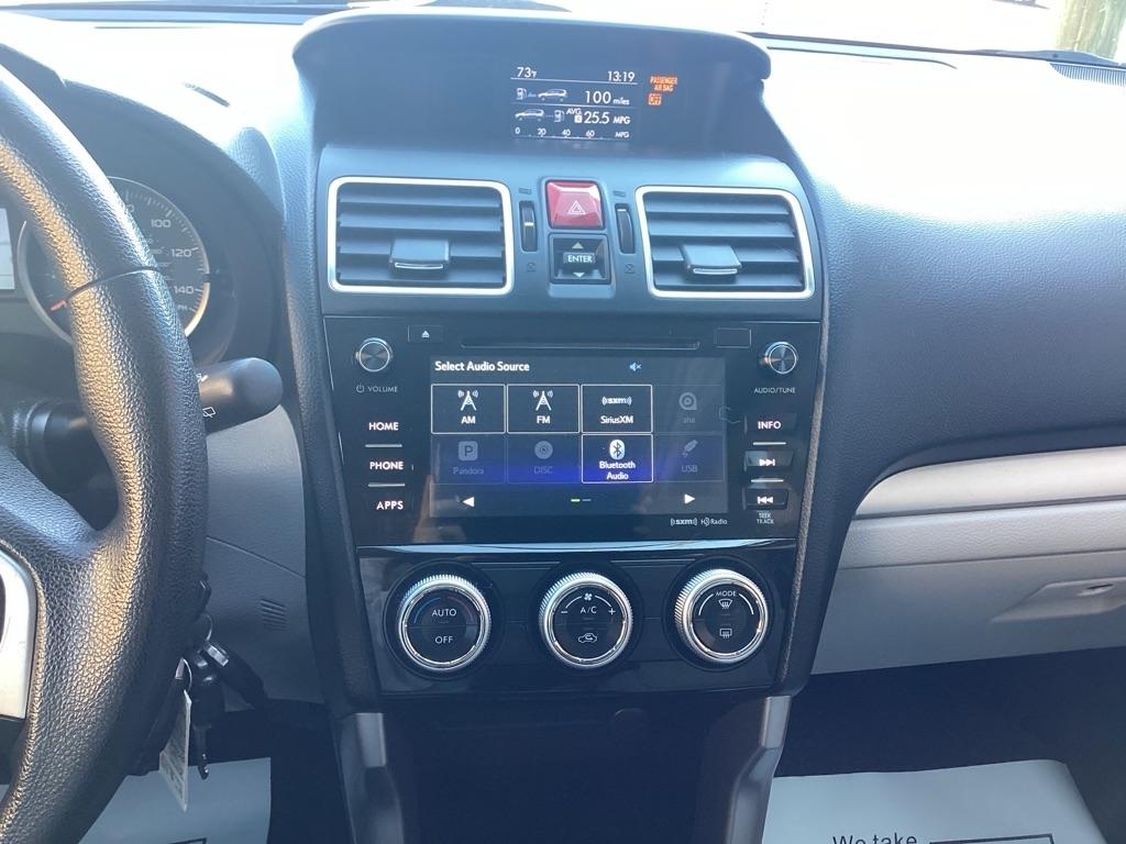 Subaru Forester 2.5i Premium PZEV CVT 2017