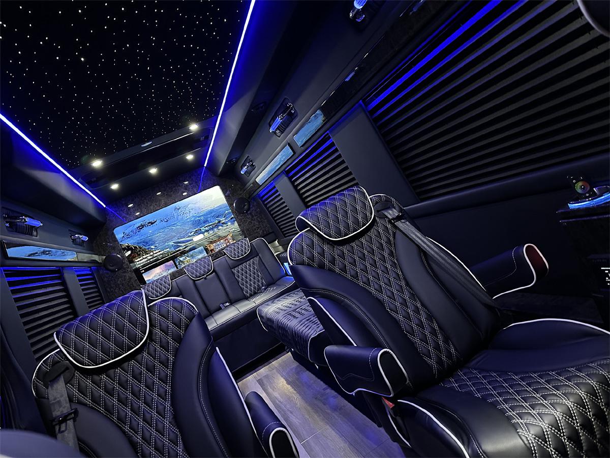 Mercedes-Benz Sprinter  2024