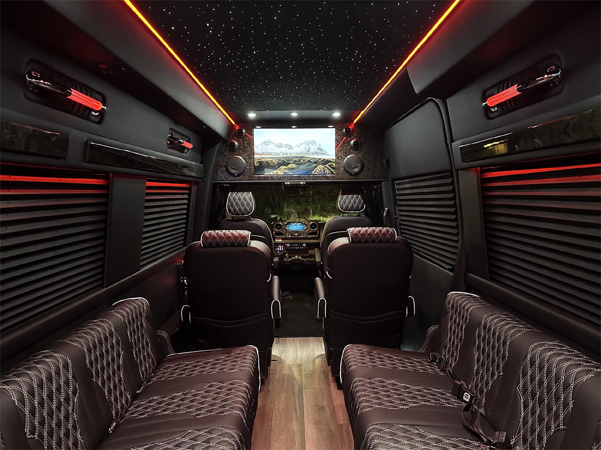 Mercedes-Benz Sprinter  2024