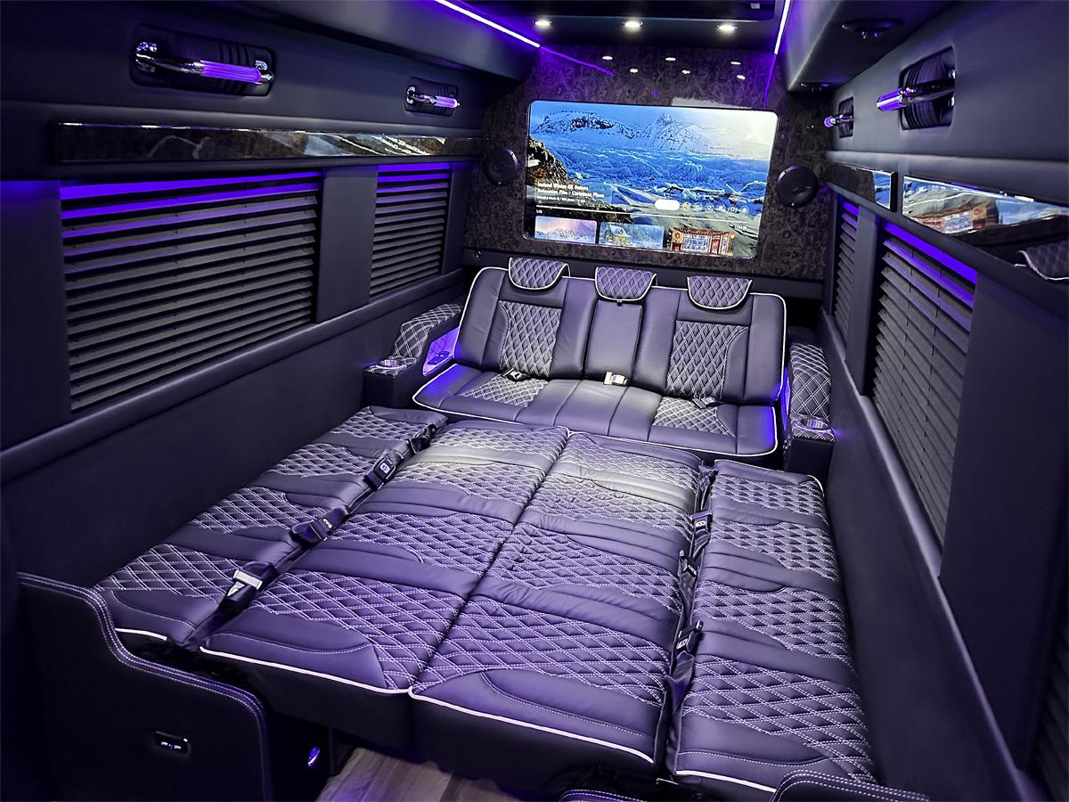 Mercedes-Benz Sprinter  2024