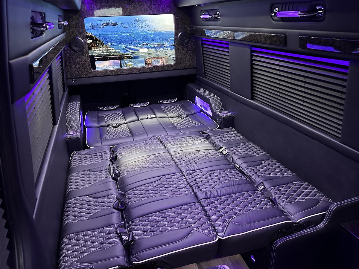 Mercedes-Benz Sprinter  2024