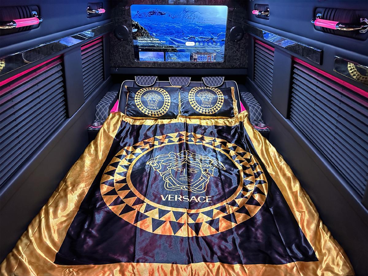 Mercedes-Benz Sprinter  2024