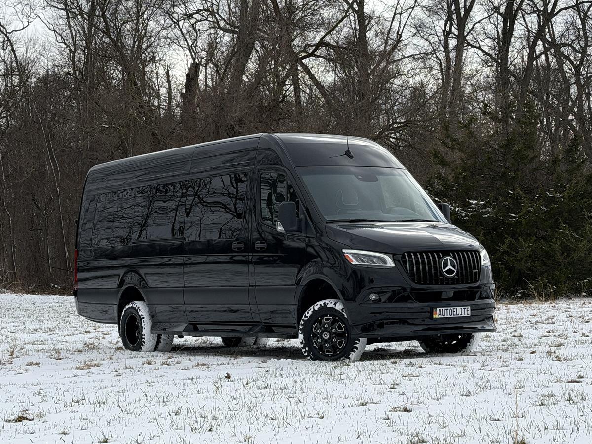 Mercedes-Benz Sprinter  2024