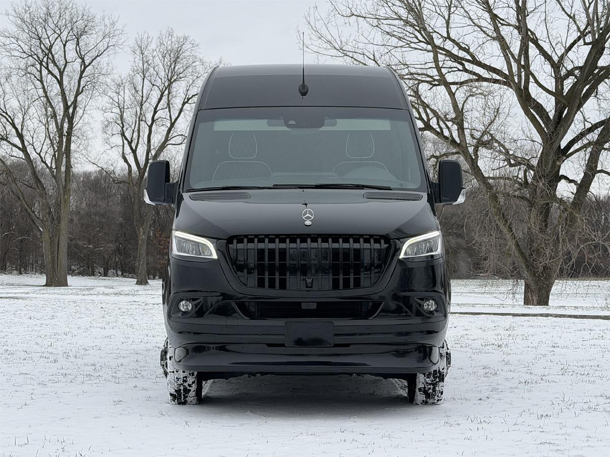 Mercedes-Benz Sprinter  2026