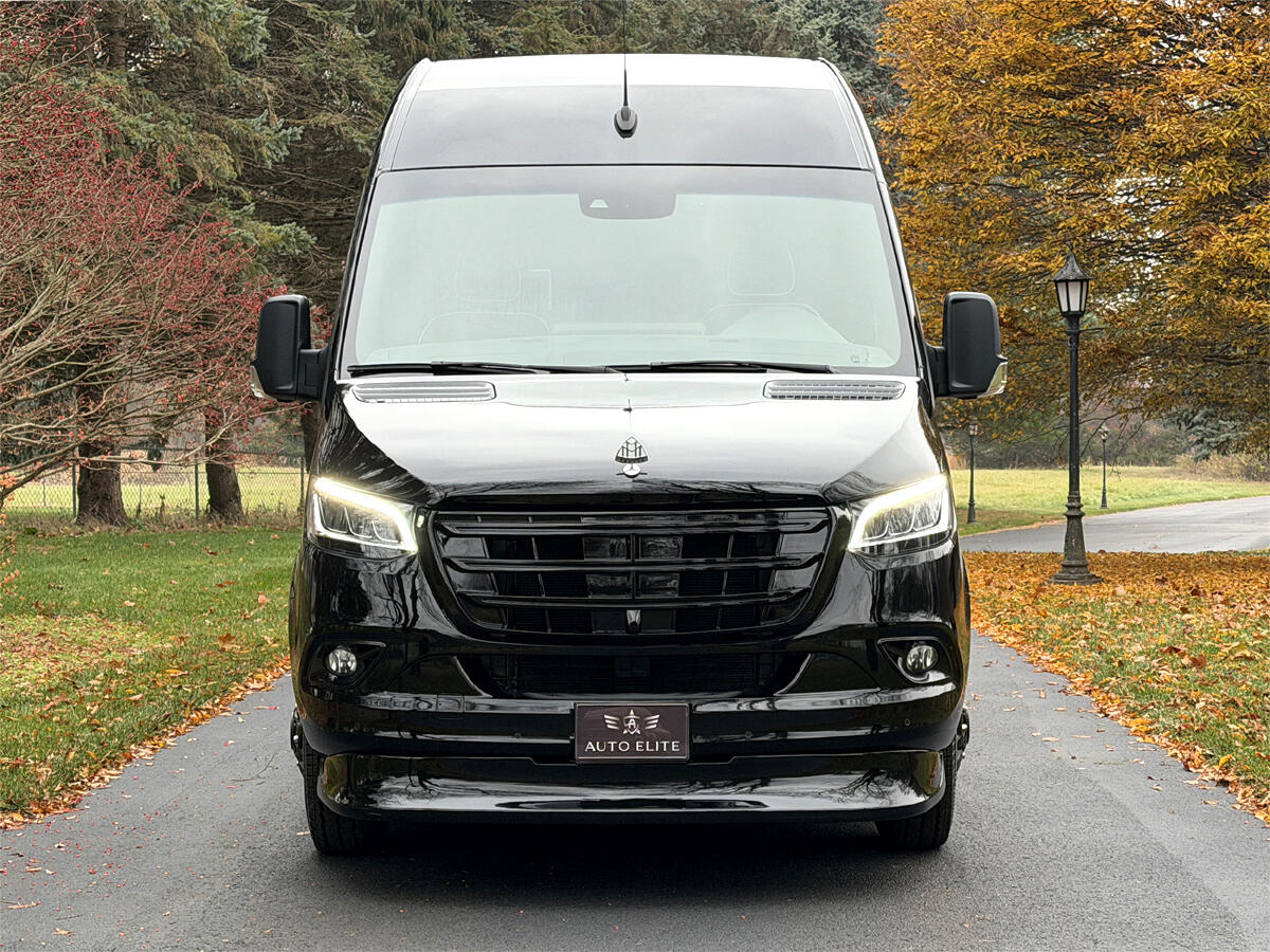 Mercedes-Benz Sprinter  2024