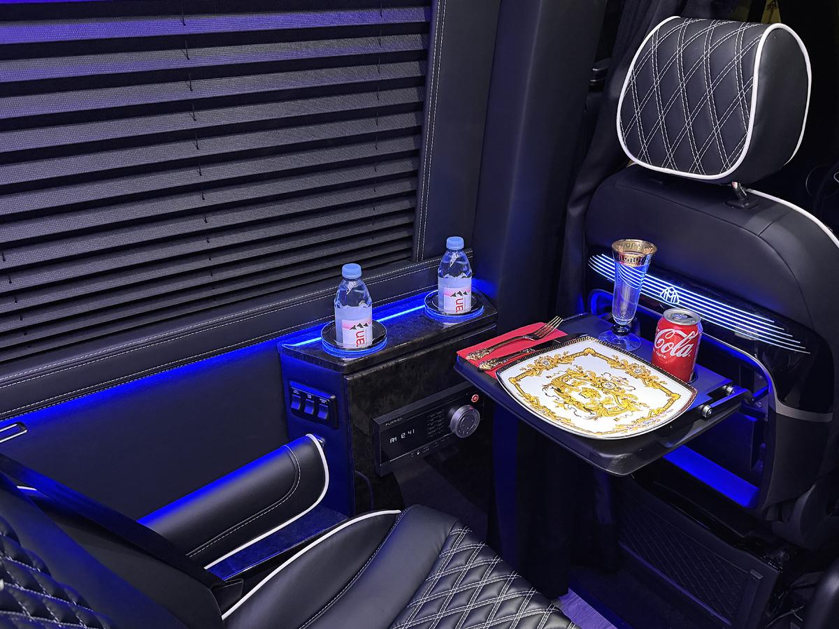 Mercedes-Benz Sprinter  2026