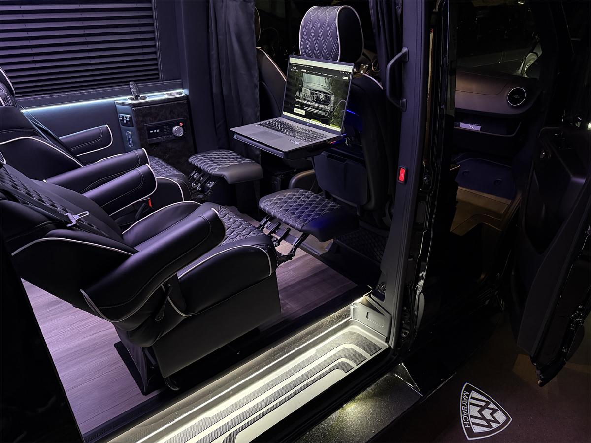 Mercedes-Benz Sprinter  2026