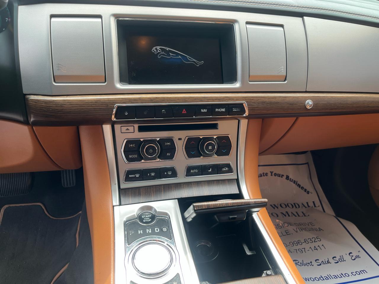 Jaguar XF-Series  2015