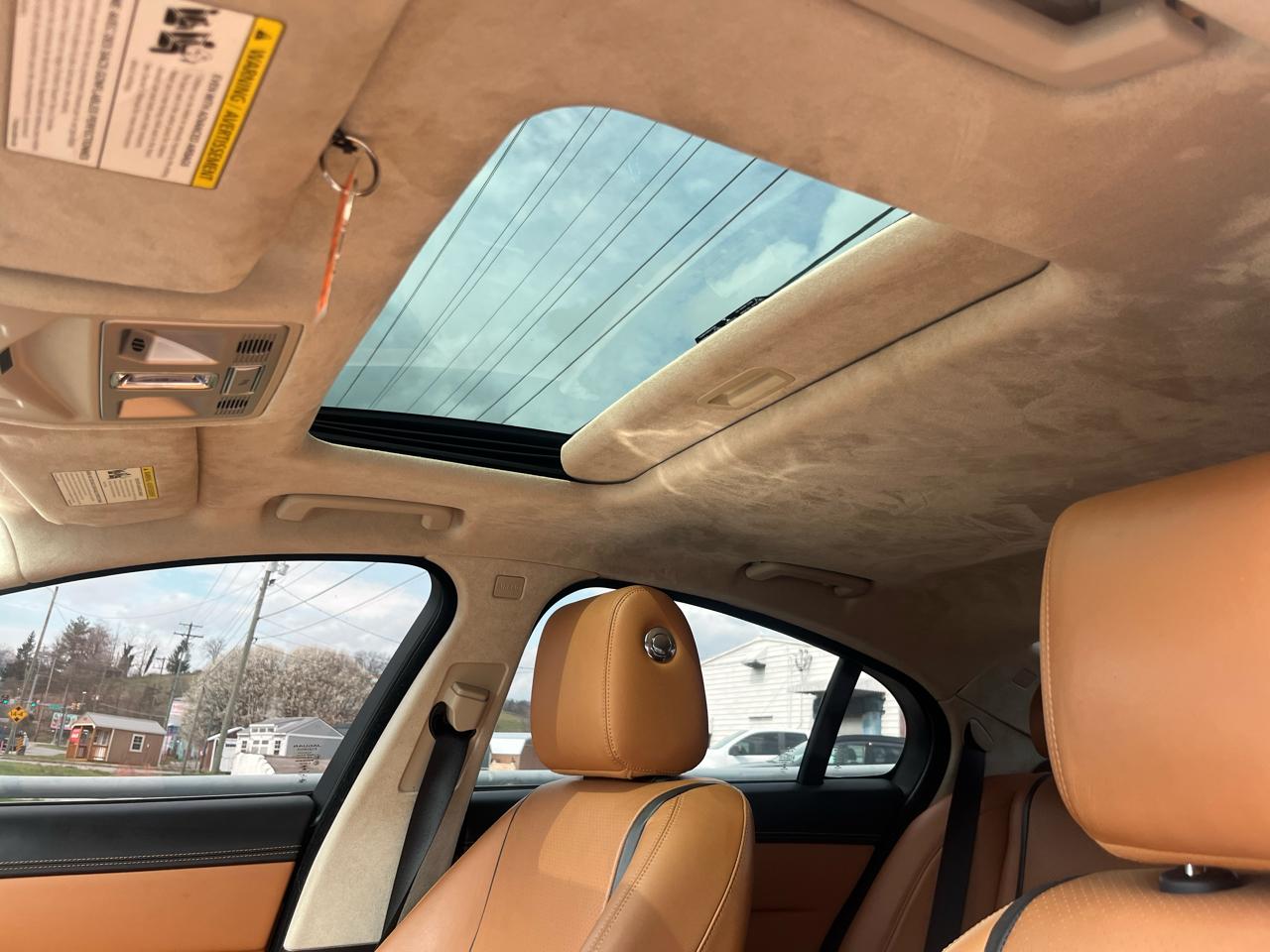 Jaguar XF-Series  2015