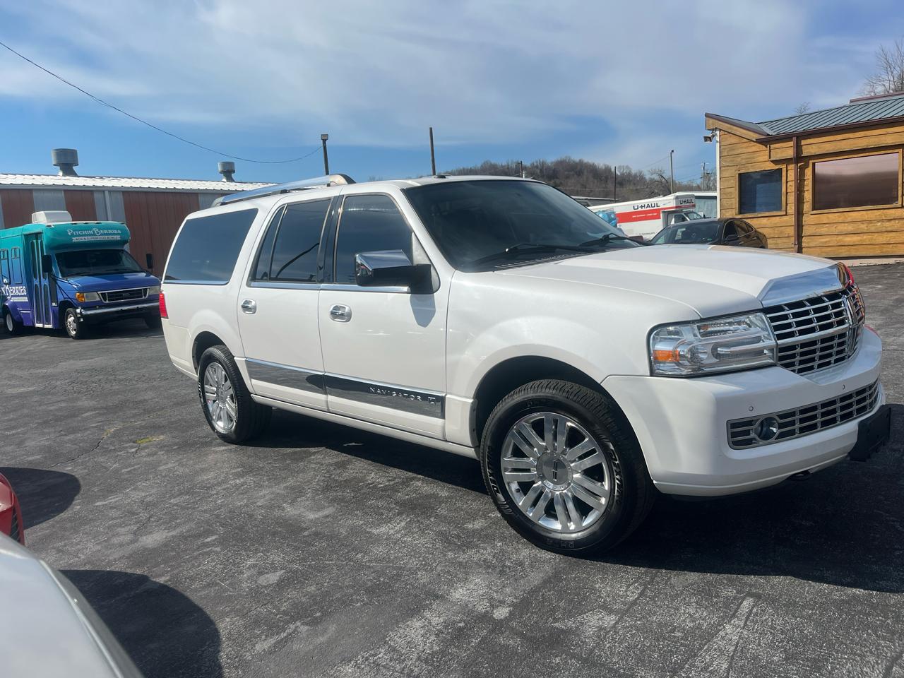 Lincoln Navigator L  2012