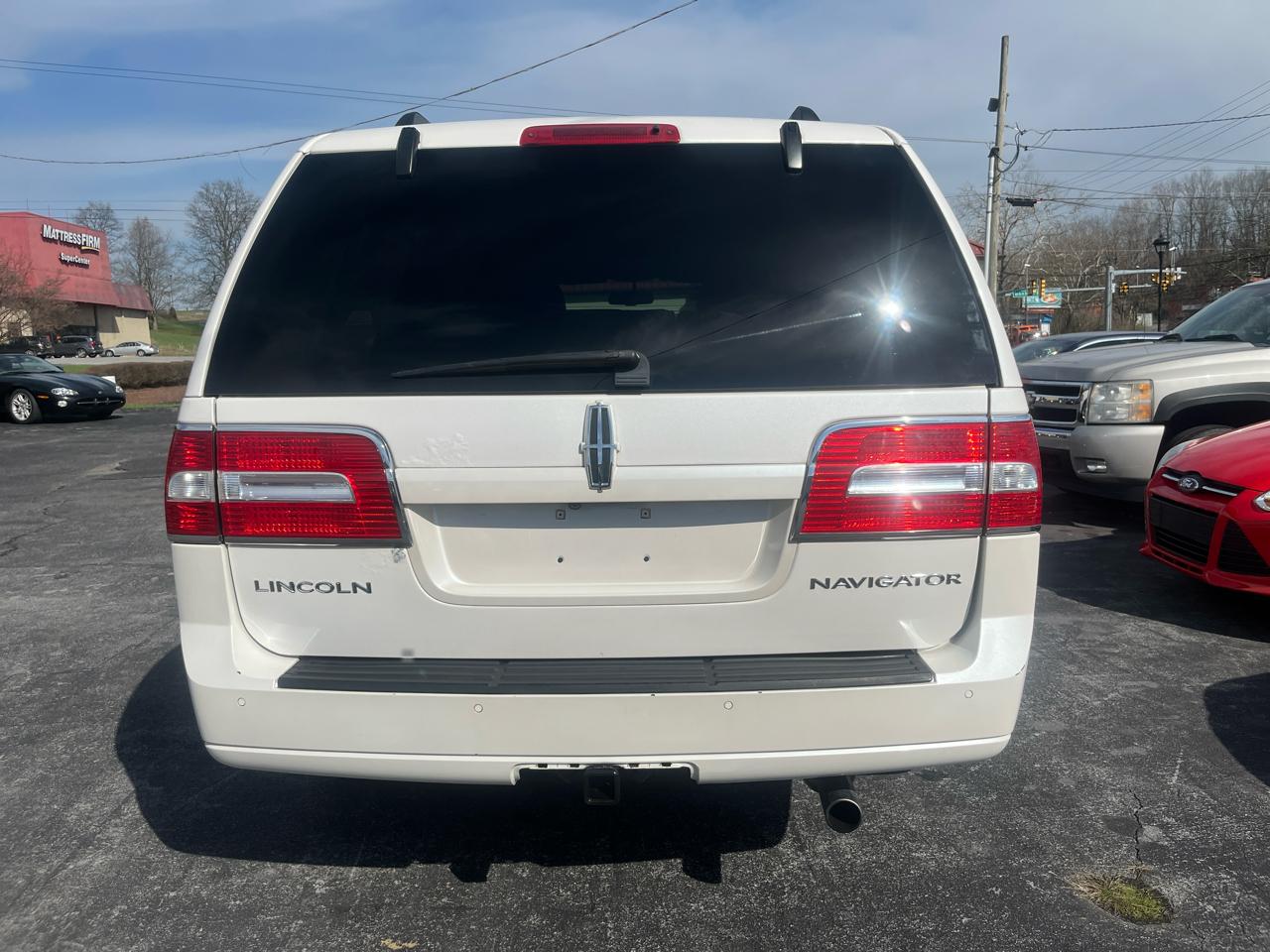 Lincoln Navigator L  2012