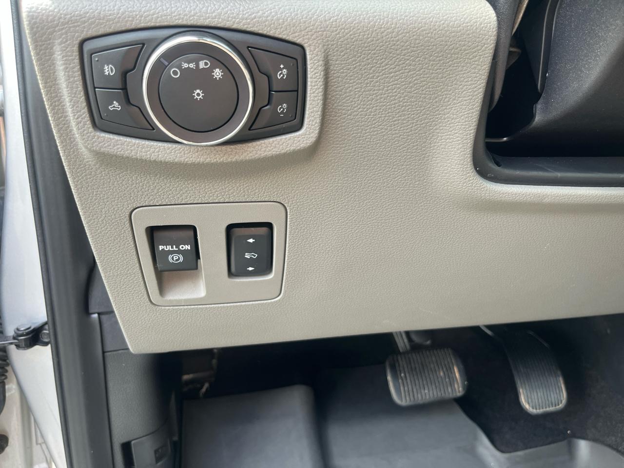 Ford F-150  2019