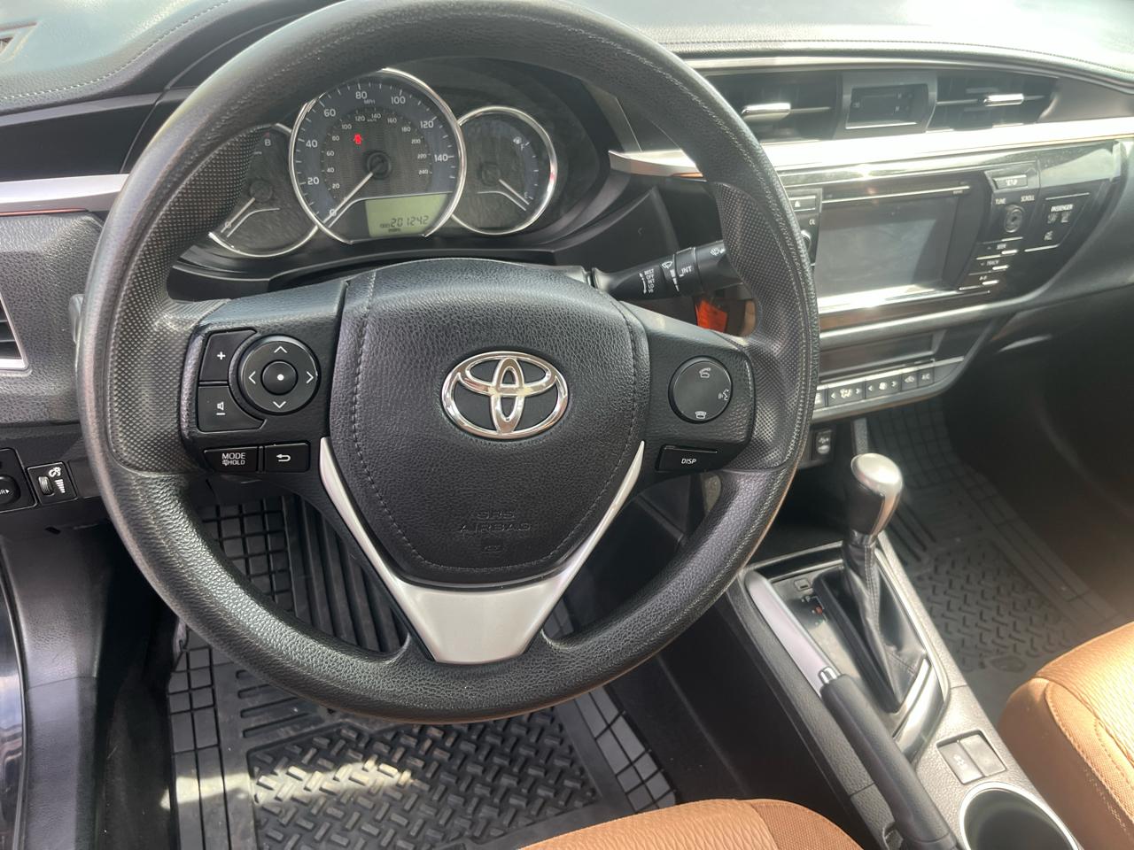 Toyota Corolla  2014