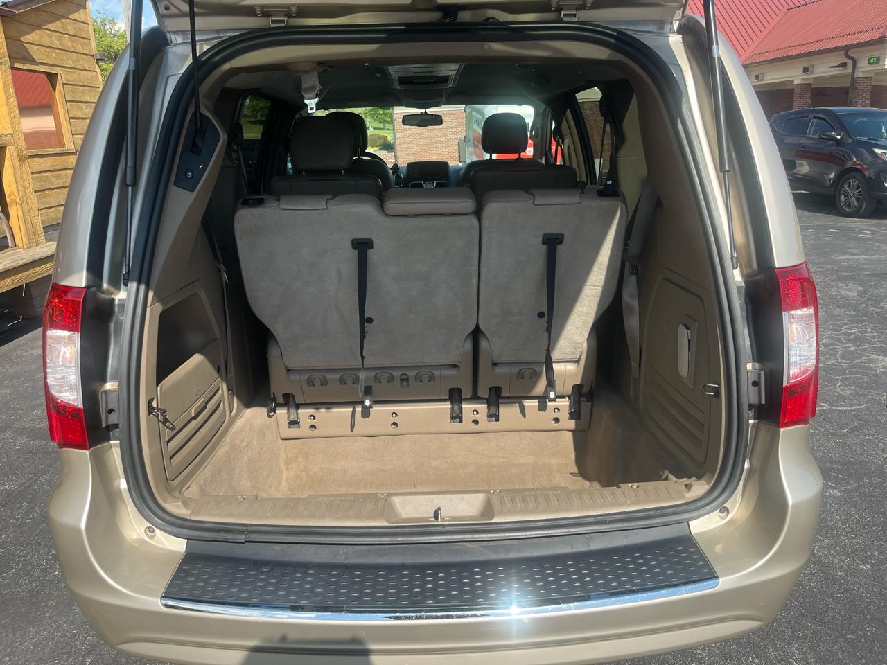 Chrysler Town & Country  2014