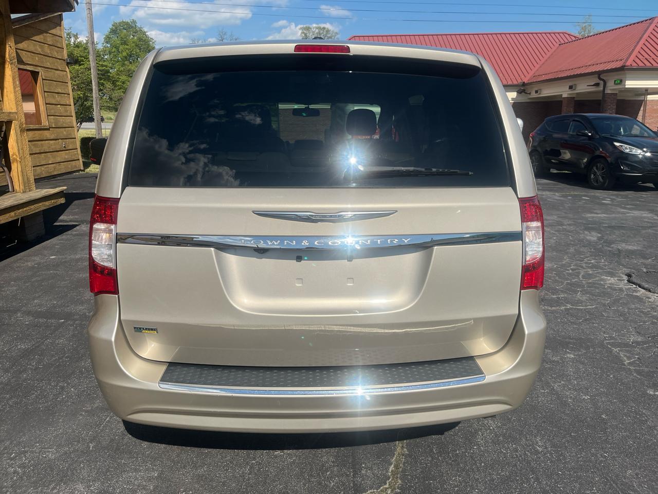 Chrysler Town & Country  2014