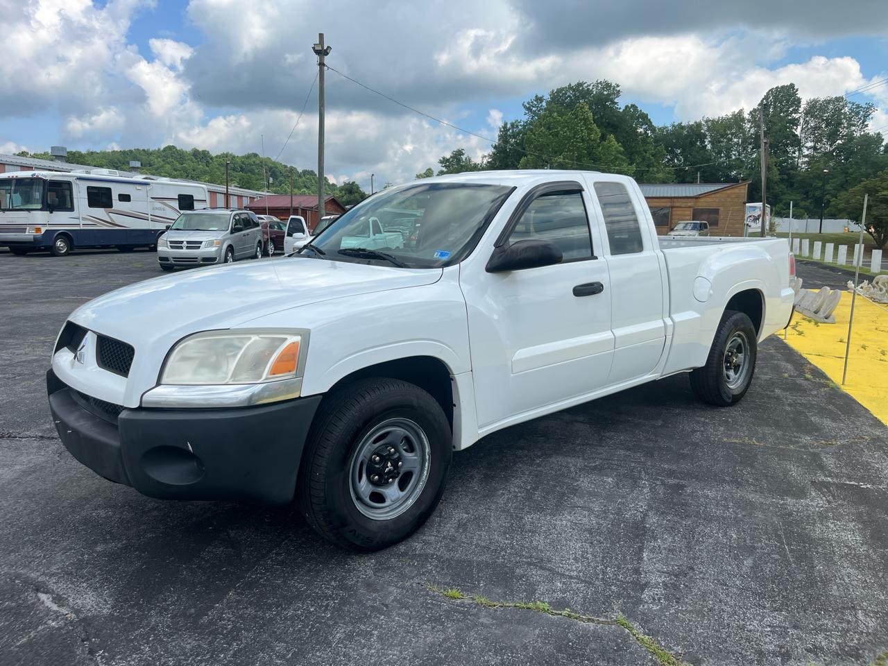 Mitsubishi Raider  2006