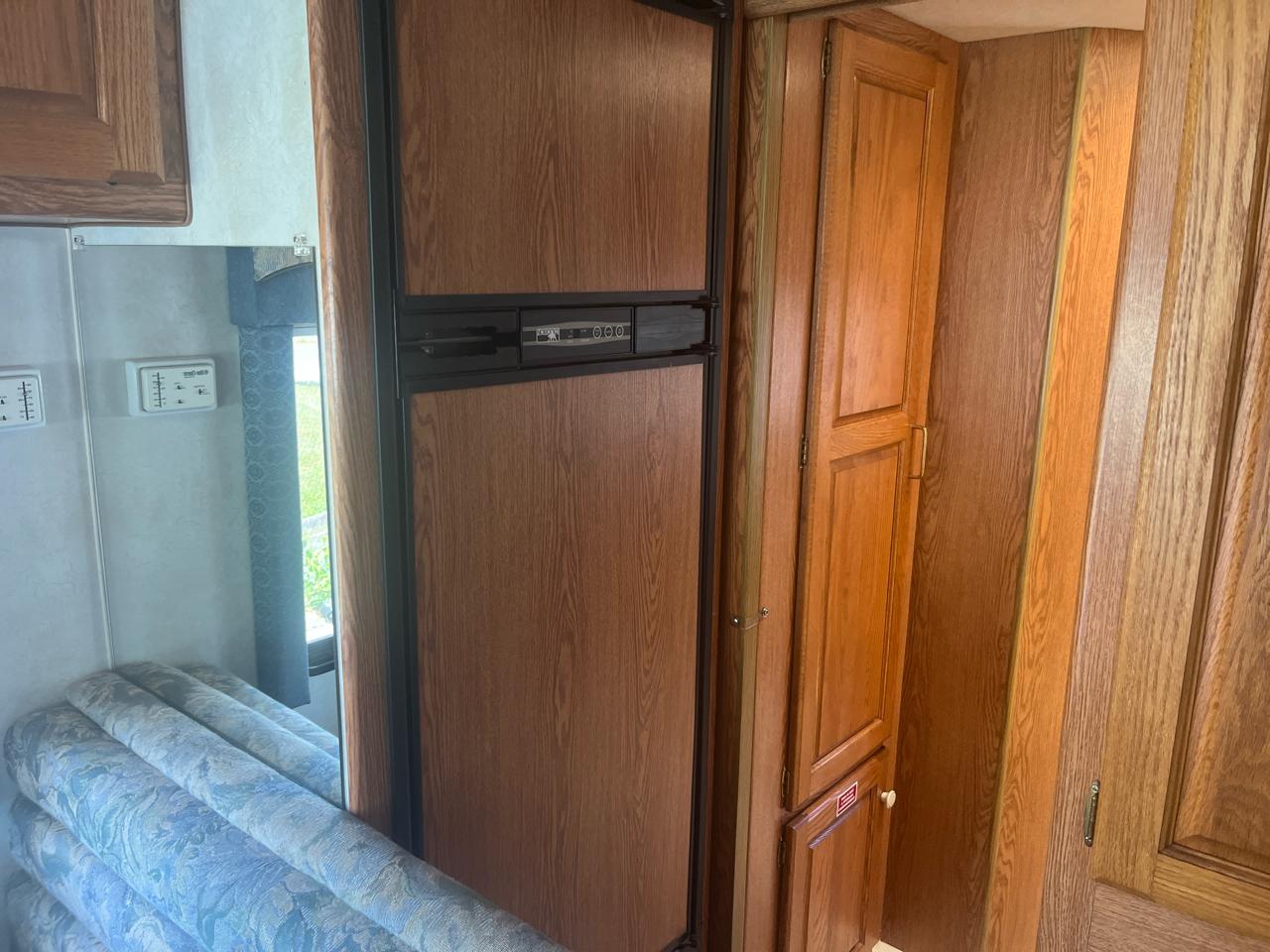 Ford Stripped Chassis Motorhome  2000