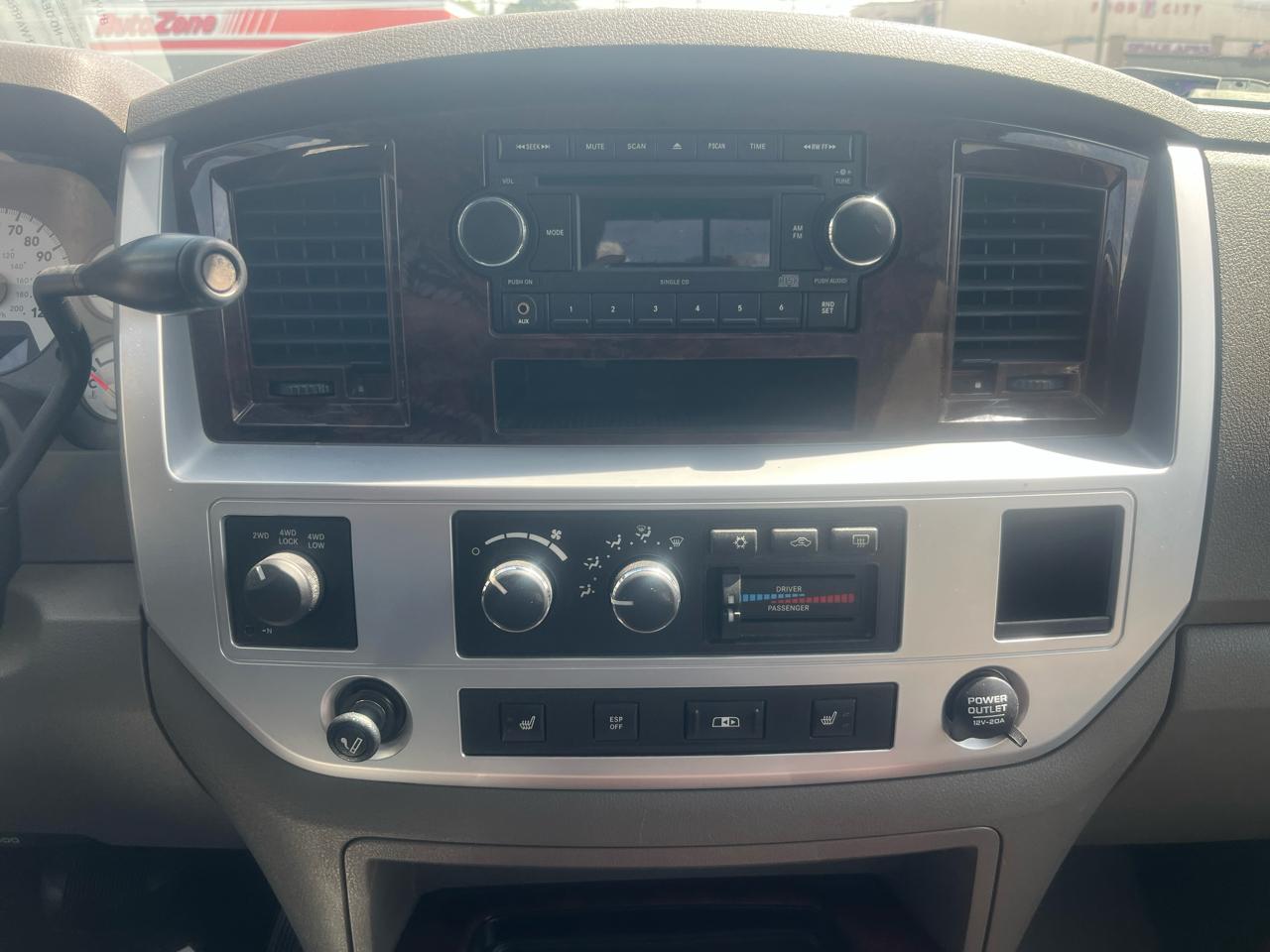 Dodge Ram 1500  2008