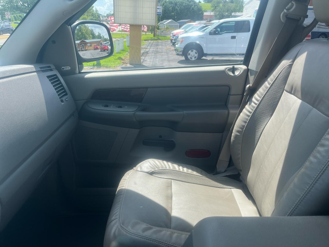 Dodge Ram 1500  2008