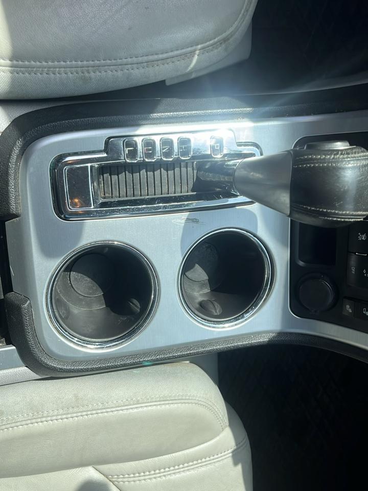 2009 GMC Acadia SLT2 - Photo 8