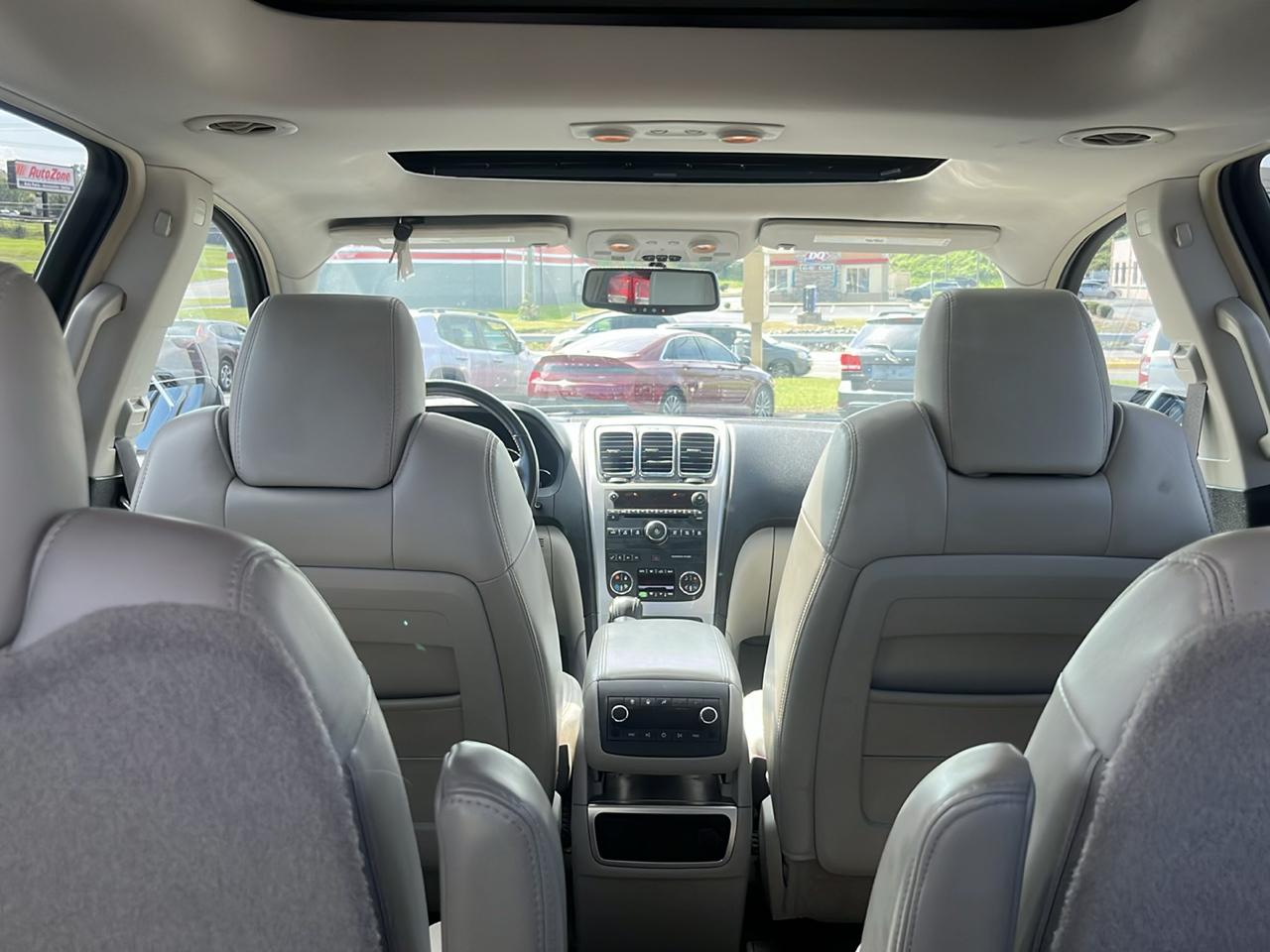 2009 GMC Acadia SLT2 - Photo 15