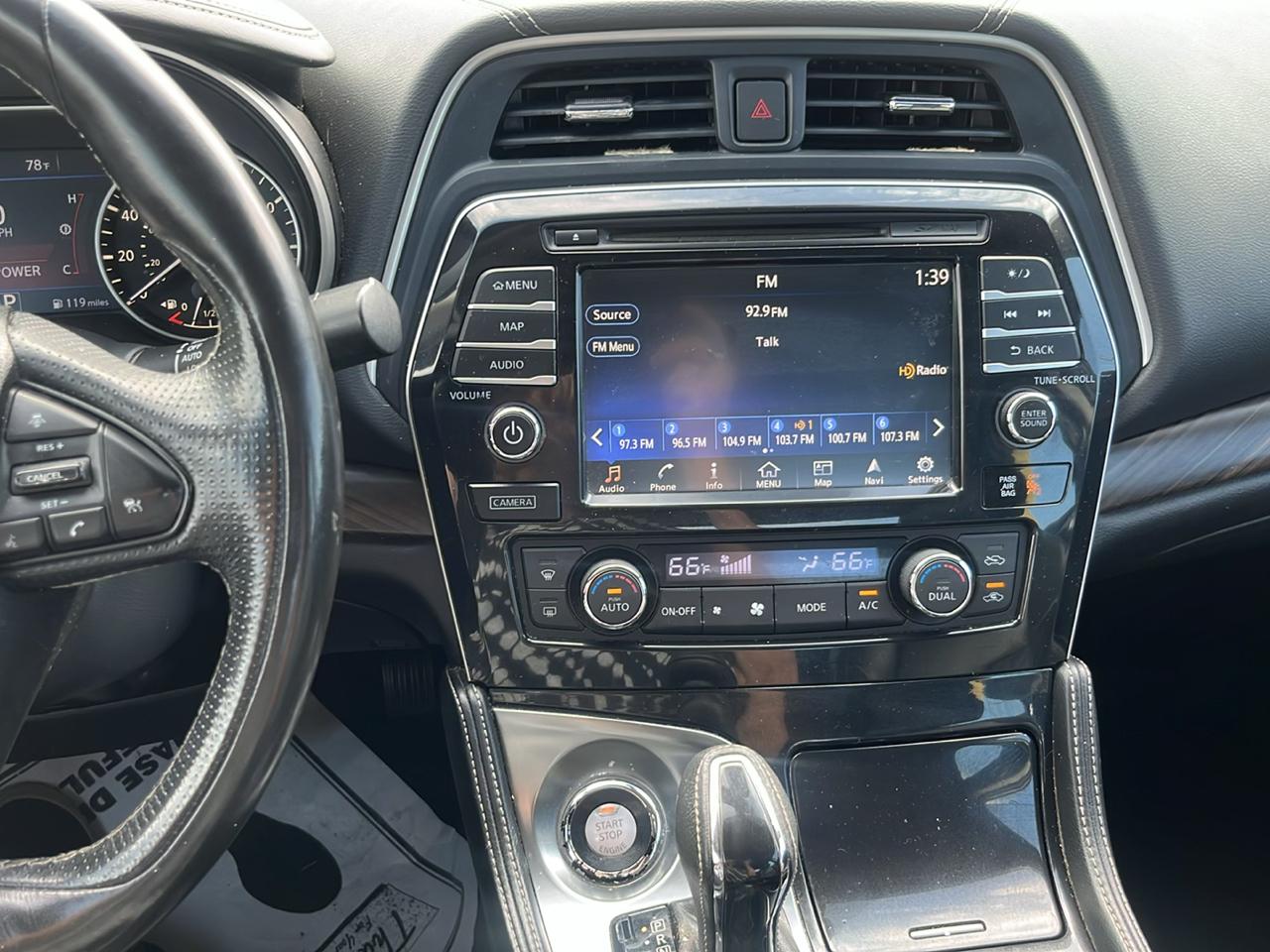 Nissan Maxima  2016