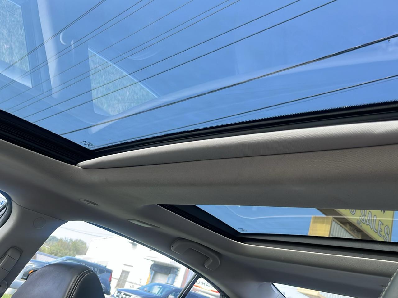 Nissan Maxima  2016