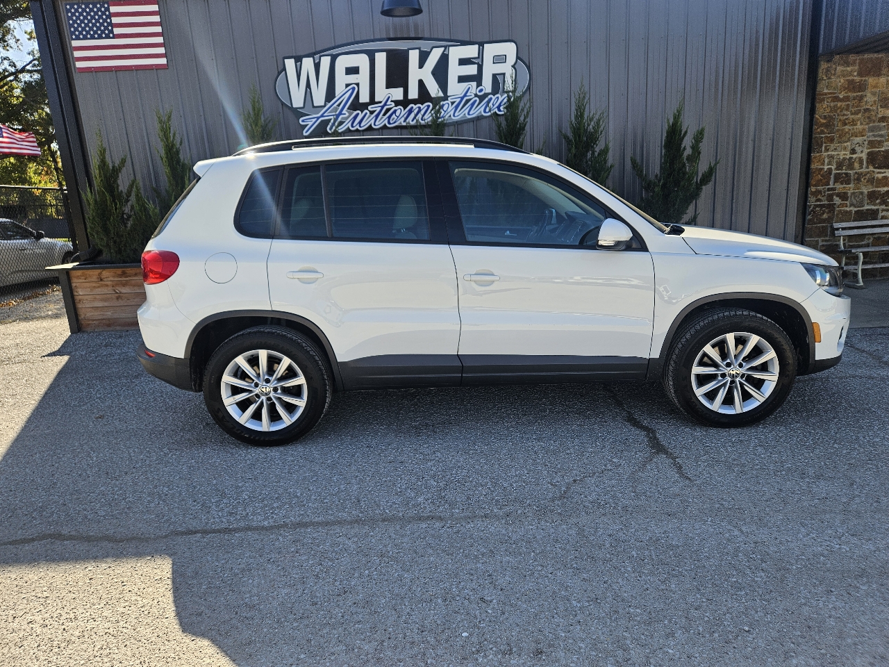 2015 Volkswagen Tiguan S