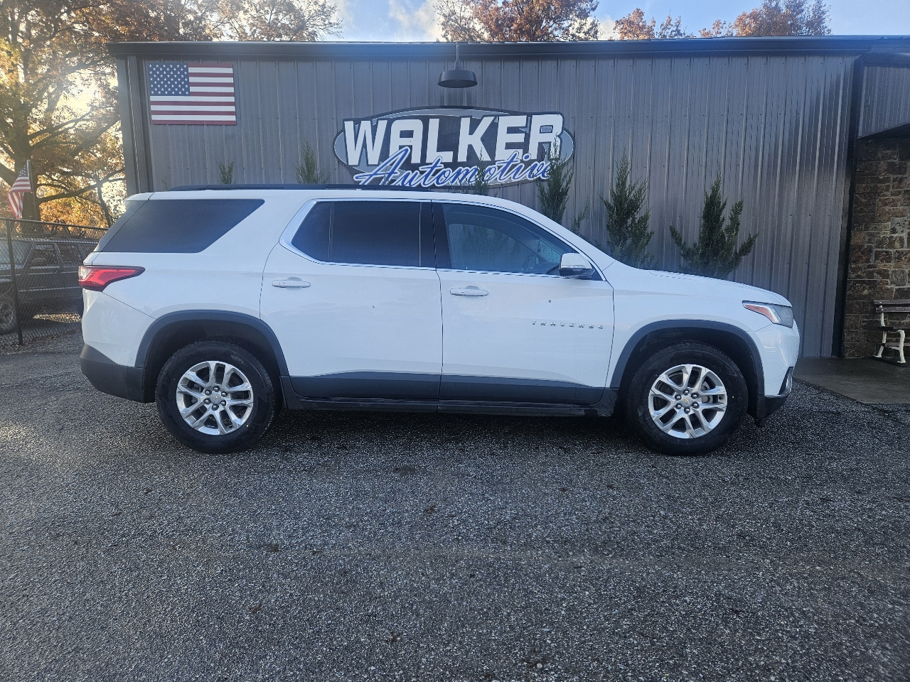 2019 Chevrolet Traverse LT Cloth FWD