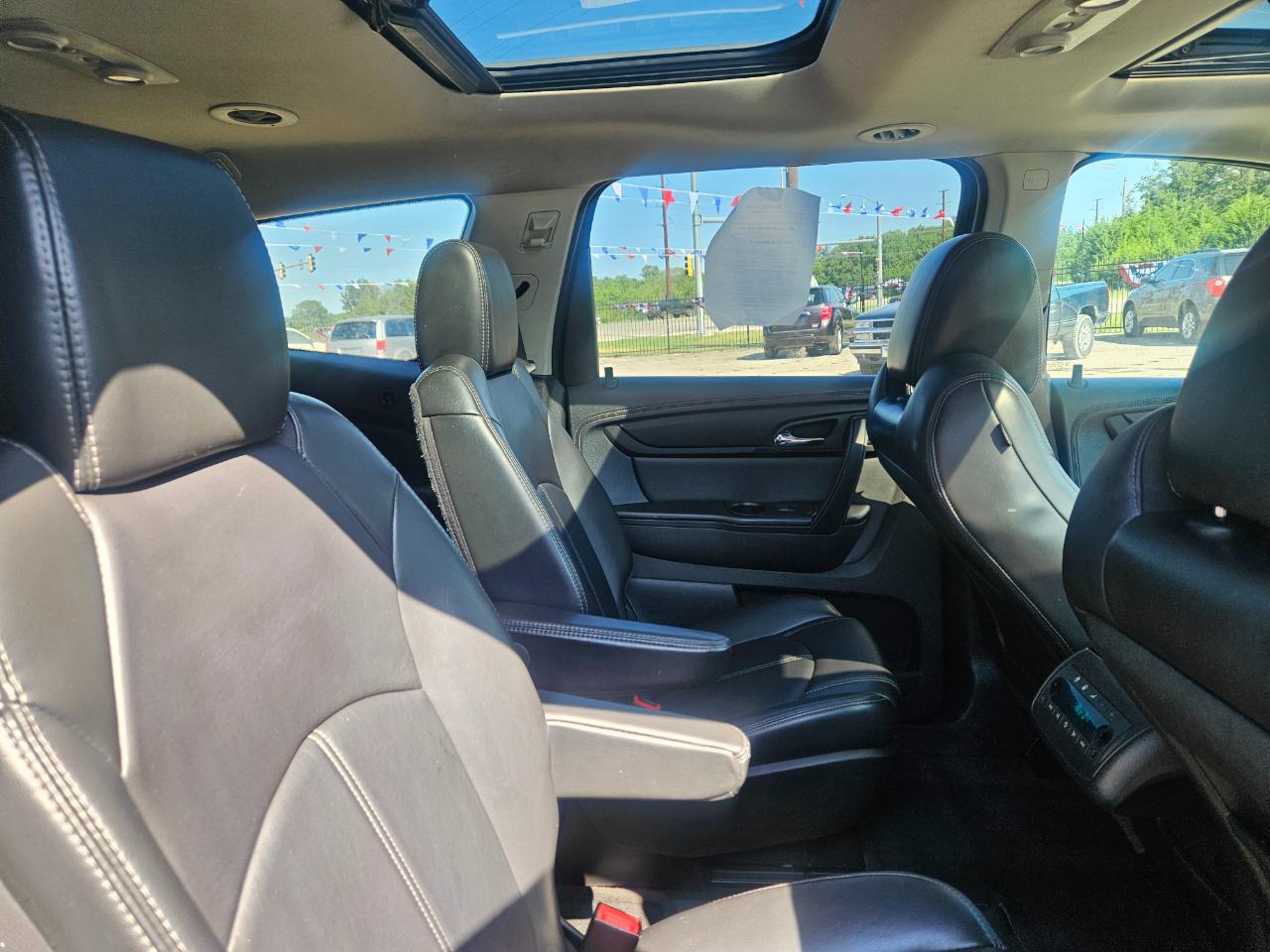 2013 Chevrolet Traverse 2LT - Photo 15