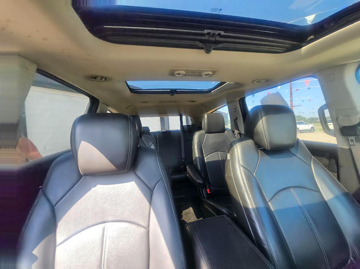2013 Chevrolet Traverse 2LT - Photo 17
