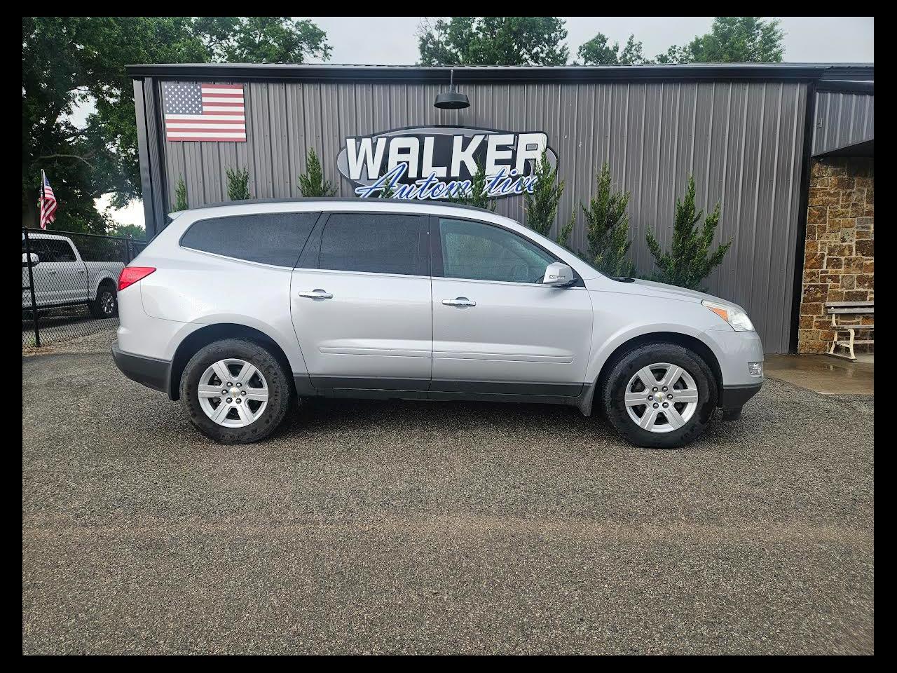 2011 Chevrolet Traverse 1LT AWD's photo