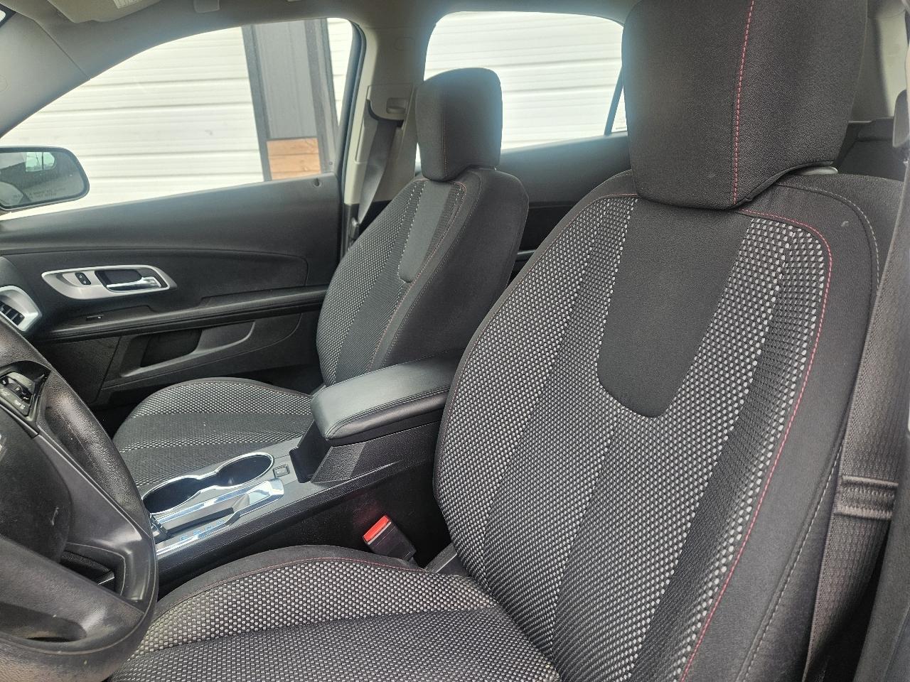 2016 Chevrolet Equinox LS - Photo 8