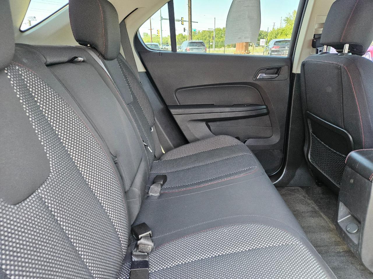 2011 Chevrolet Equinox 1LT - Photo 11