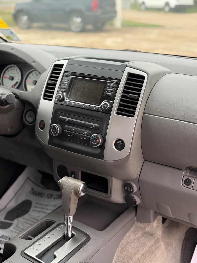 Nissan Frontier S Crew Cab 5AT 2WD 2018