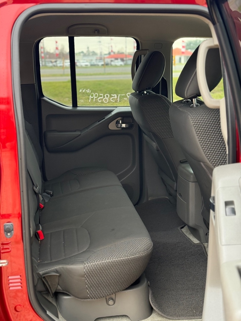 Nissan Frontier S Crew Cab 5AT 2WD 2018