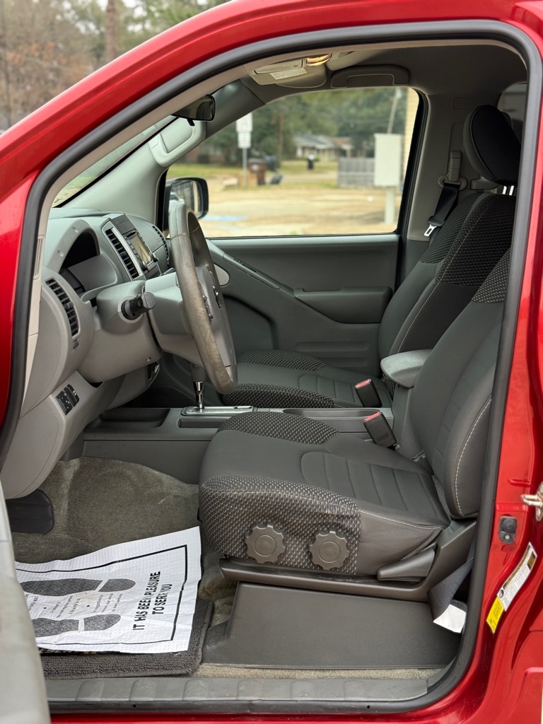 Nissan Frontier S Crew Cab 5AT 2WD 2018