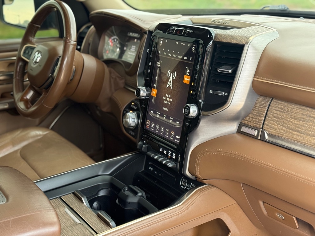 RAM 1500 Longhorn Crew Cab SWB 4WD 2019