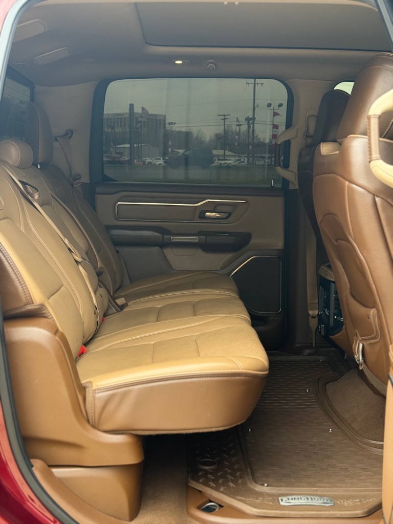 RAM 1500 Longhorn Crew Cab SWB 4WD 2019