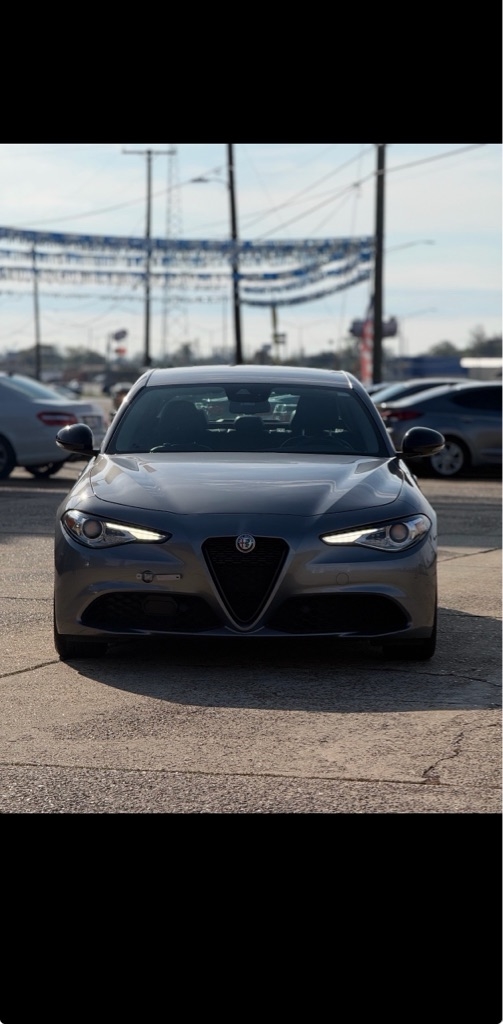 Alfa Romeo Giulia Sprint 2021