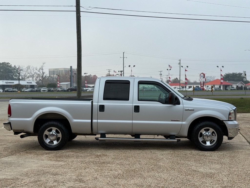 Ford F-250 SD XL Crew Cab 2WD 2005