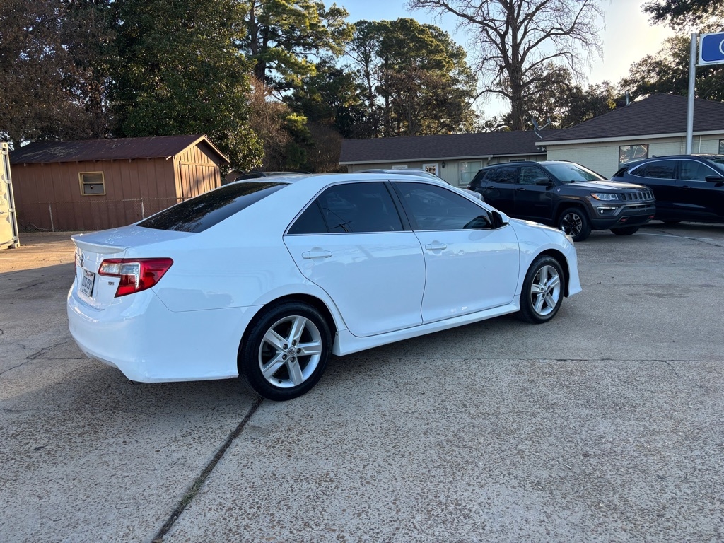 Toyota Camry L 2014