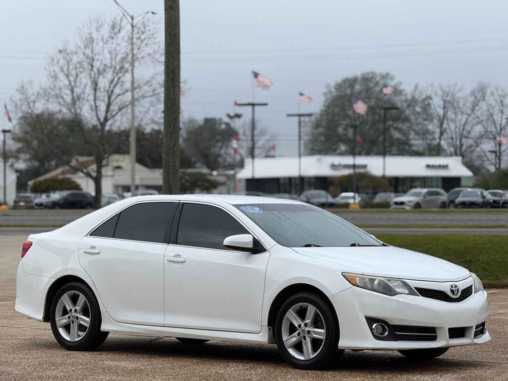 Toyota Camry L 2014