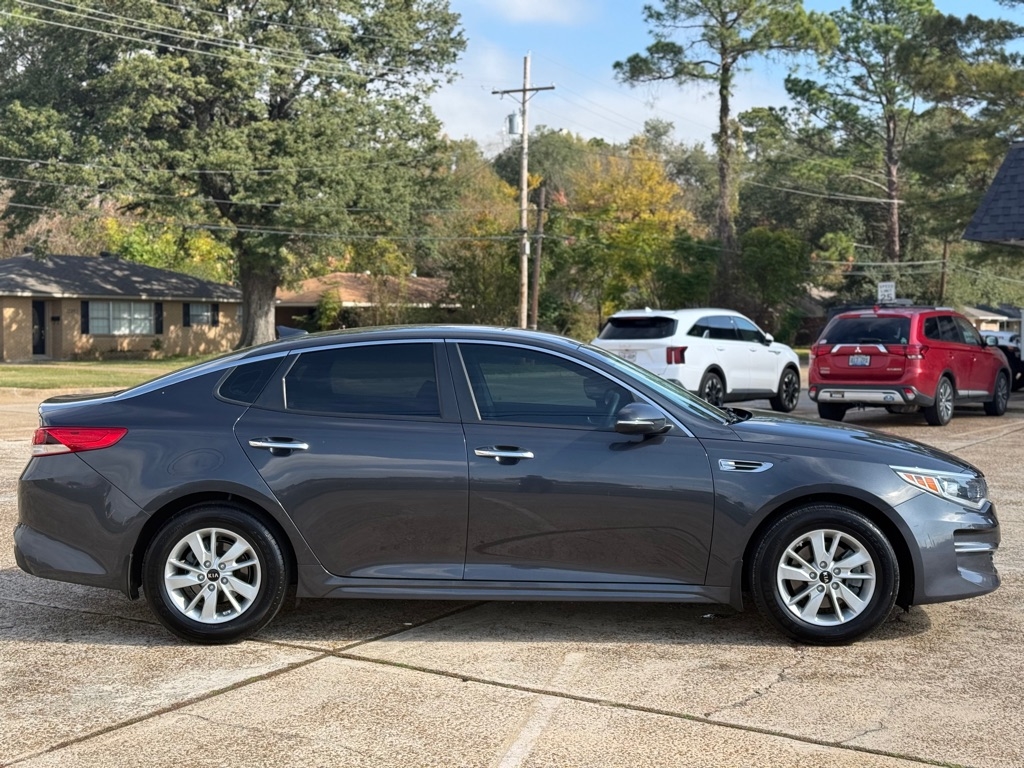 Kia Optima LX 2017