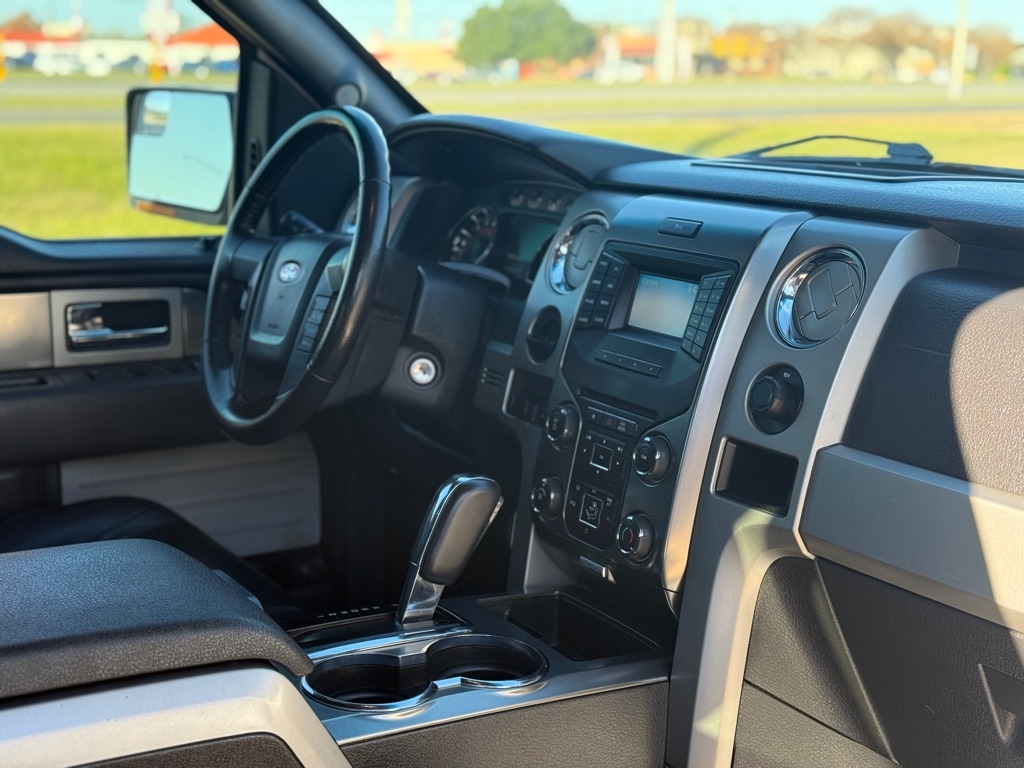 Ford F-150 XL SuperCrew 5.5-ft. Bed 2WD 2014