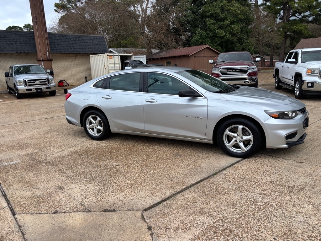 Chevrolet Malibu LS 2017