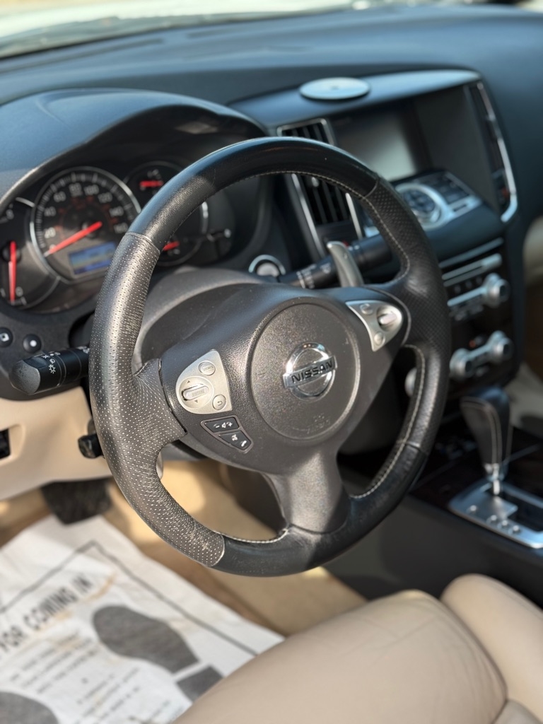 Nissan Maxima S 2014