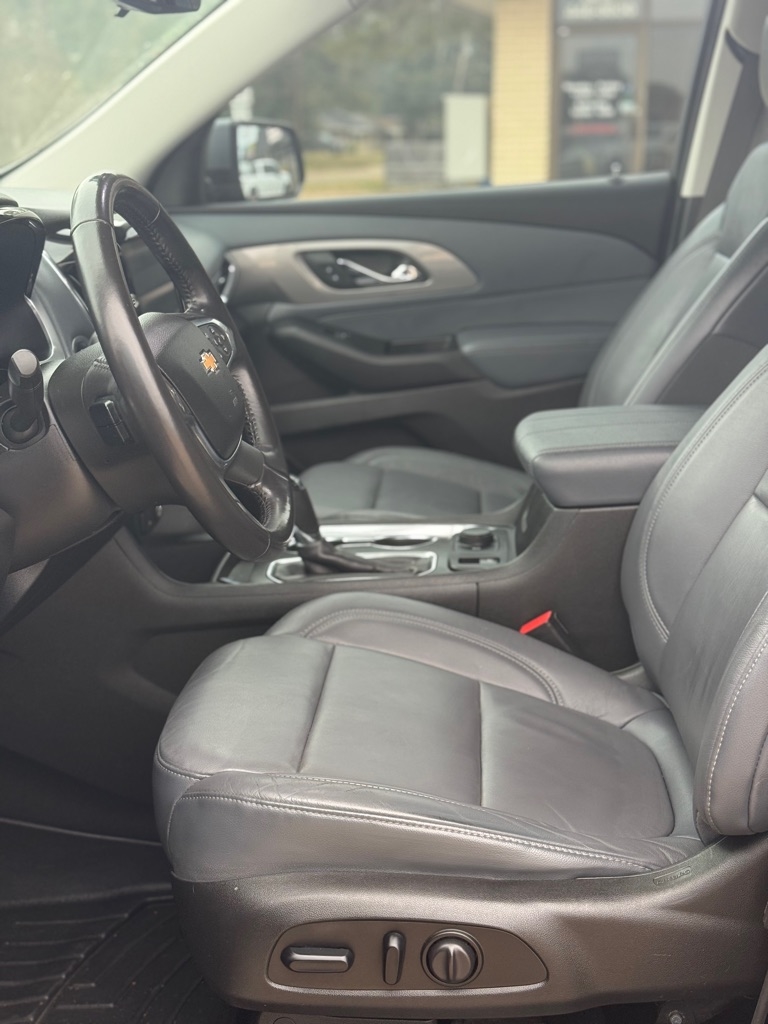 Chevrolet Traverse LT Leather FWD 2019