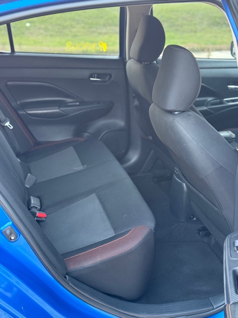 Nissan Versa SR 2021